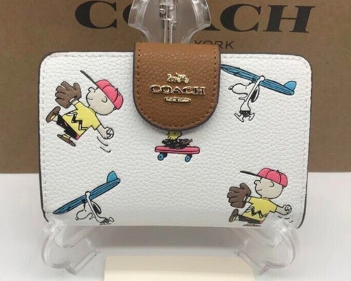 Coach peanuts snoopy - coach,